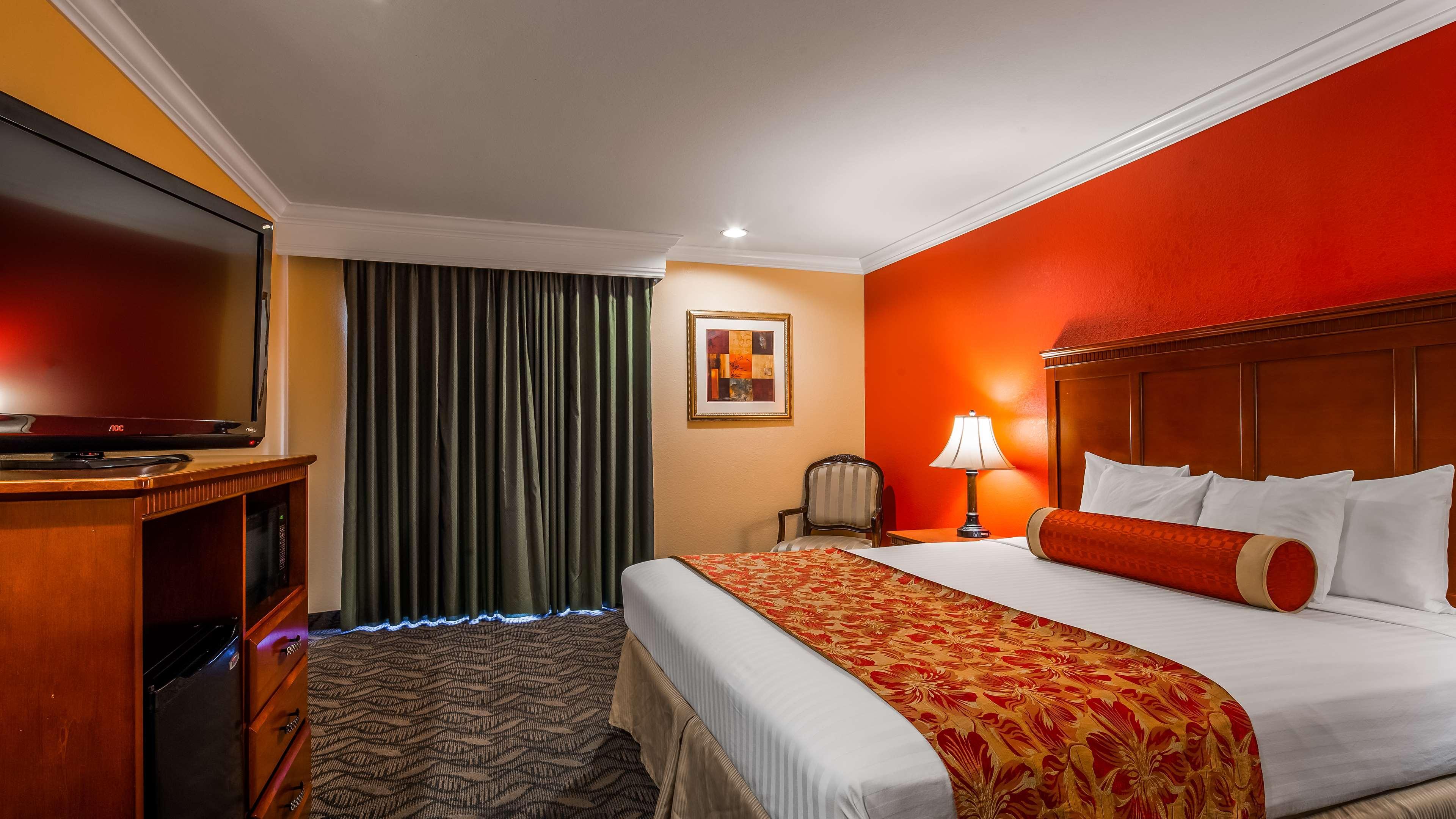 Best Western Moreno Hotel & Suites Moreno Valley Exterior photo