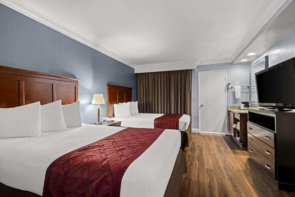 Best Western Moreno Hotel & Suites Moreno Valley Room photo